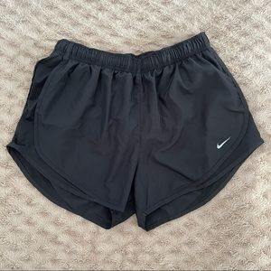Black Nike shorts